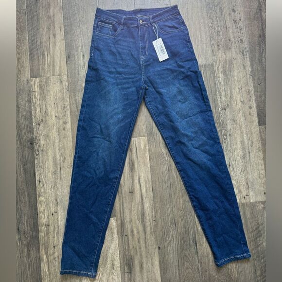 NEW WITH TAGS WOMENS JEANS SIZE MEDIUM - Picture 1 of 5